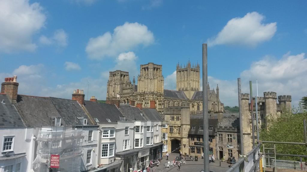 The Crown At Wells, Somerset ภายนอก รูปภาพ