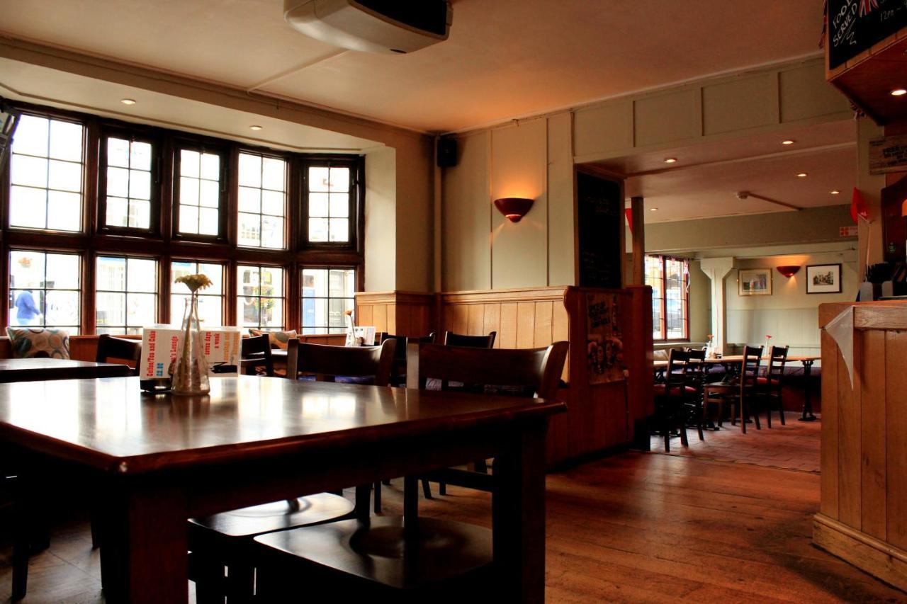 The Crown At Wells, Somerset ภายนอก รูปภาพ