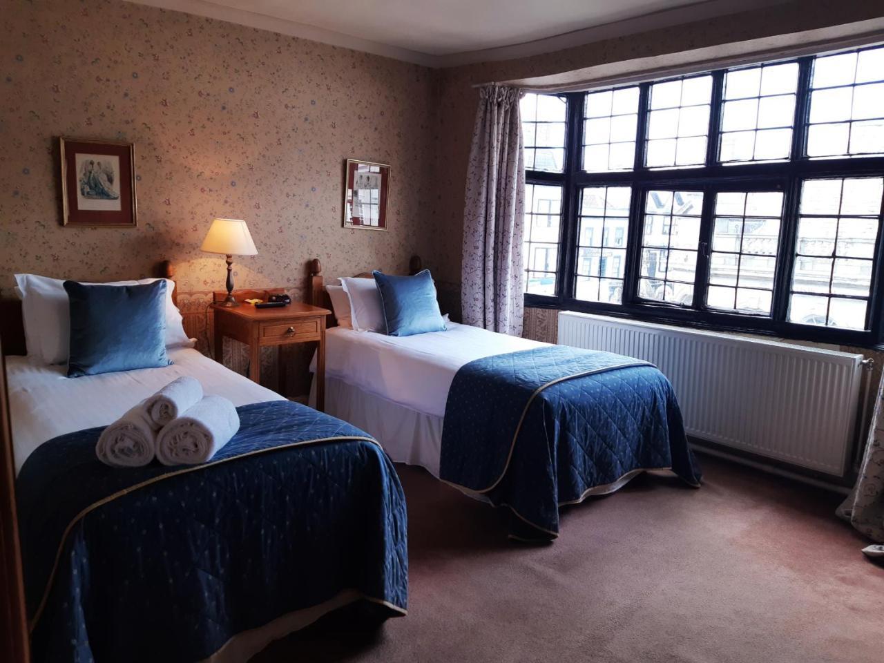 The Crown At Wells, Somerset ภายนอก รูปภาพ
