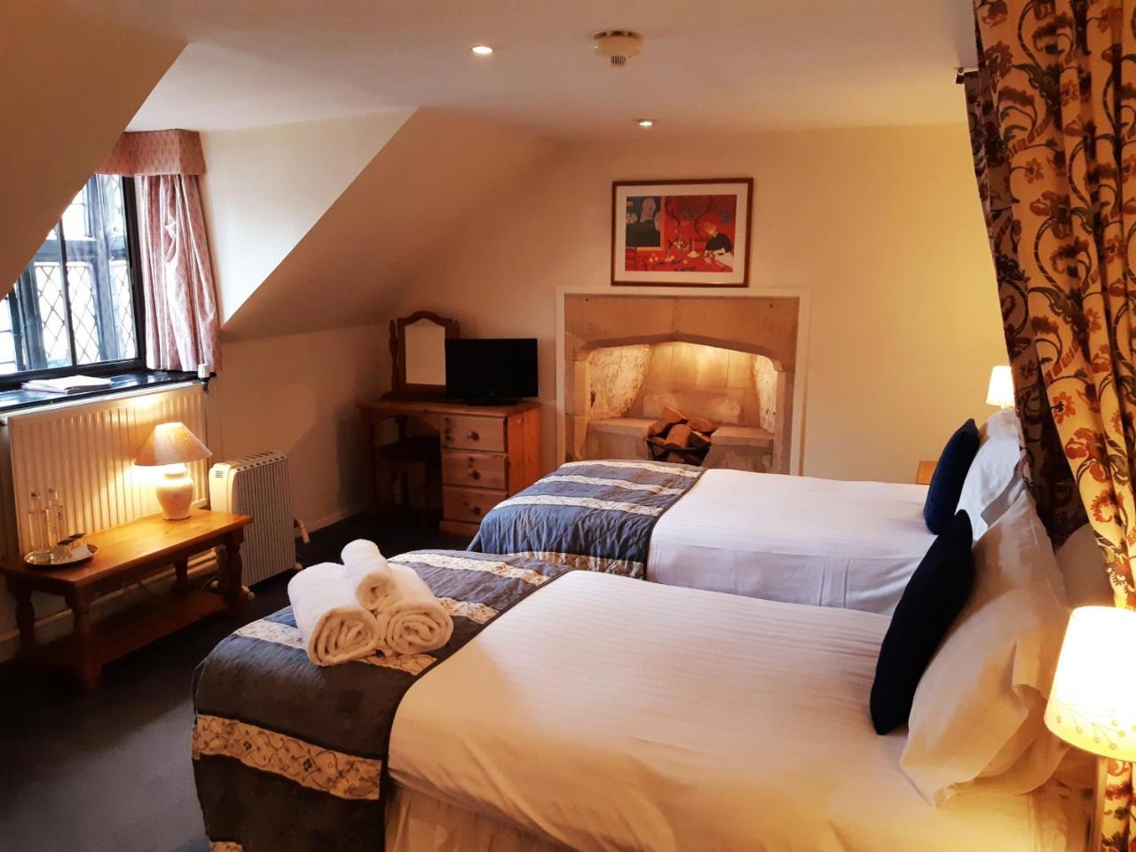The Crown At Wells, Somerset ภายนอก รูปภาพ